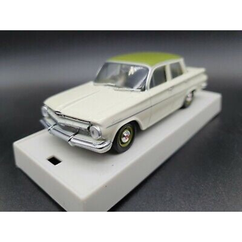 Traxx 1:43 1962 Holden EJ Special Sedan
