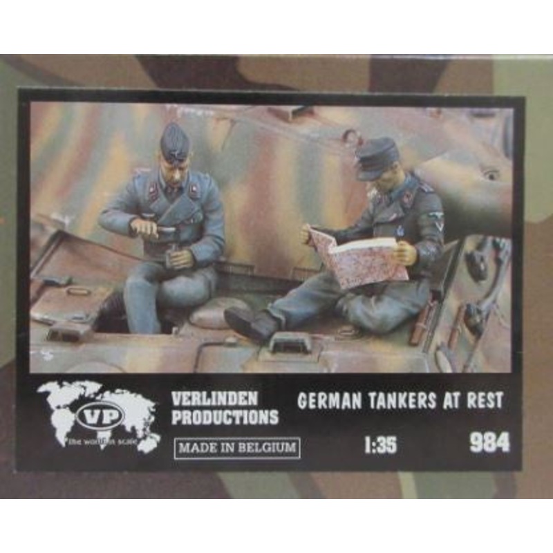 VP 1:35 German Tankers at Rest Resin Set