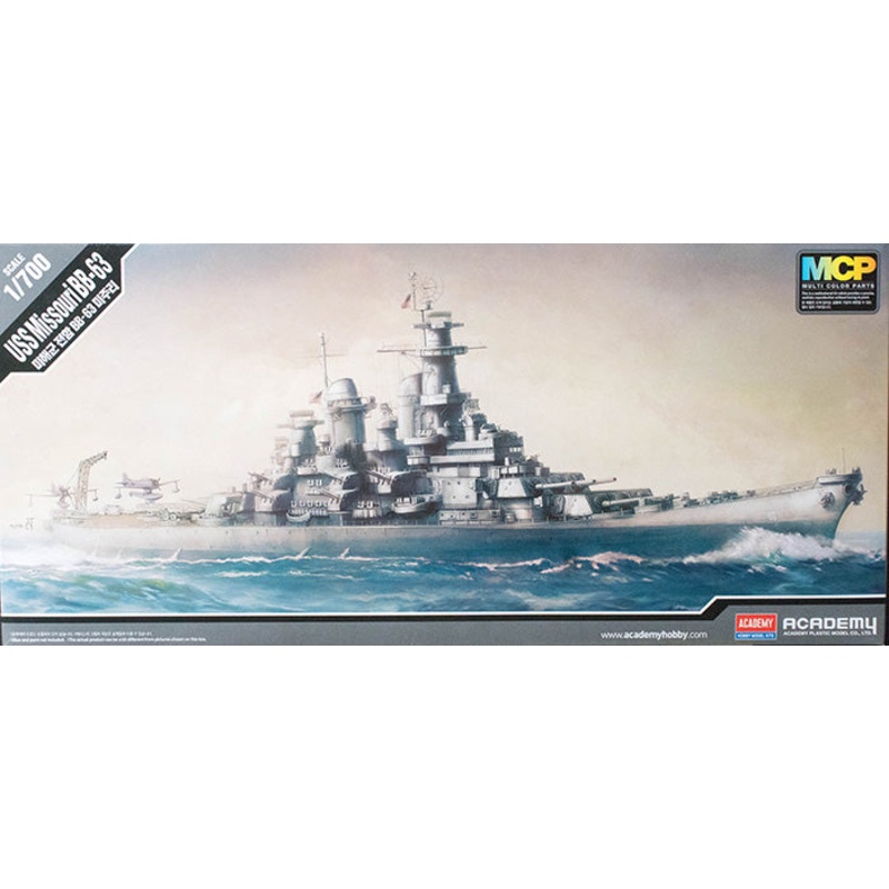 Academy 1:700 USS Missouri BB-63