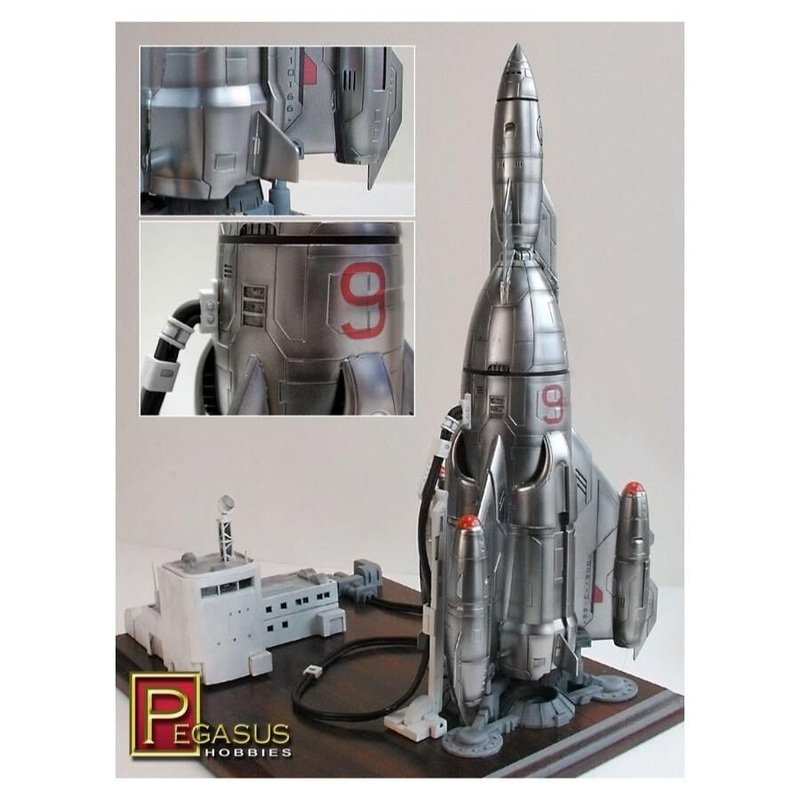 [Scratch and Dent] Pegasus 1/350 Mercury 9 Rocket kit