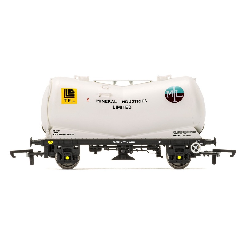 Hornby R6771 PCA Vee Tank Wagon  Mineral Industries Ltd 10520 – Era 8