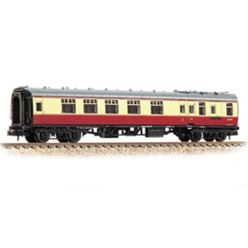 GRAHAM FARISH 374-081B  BR Mk1 BCK Brake Composite Corridor BR Crimson & Cream  N GAUGE
