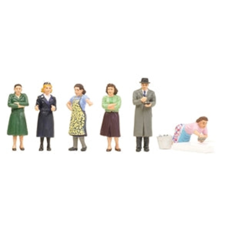 BACHMANN 36-406 SUBURBAN STREET SCENE OO SCALE FIGURES