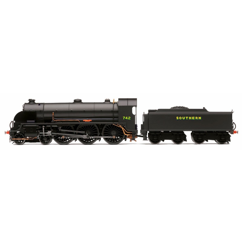 Hornby R3527 SR  N15  King Arthur  Class  4-6-0  742  Camelot  – Era 3