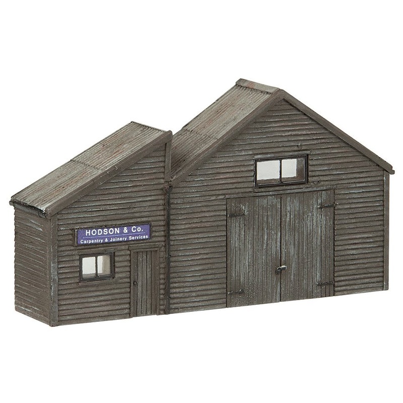 GRAHAM FARISH SCENECRAFT 42-268 LOW RELIEF WEATHER BOARDED WAREHOUSE N GAUGE