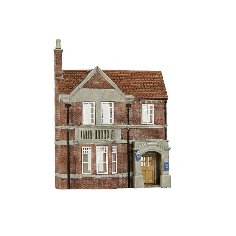 GRAHAM FARISH  SCENECRAFT 42-271 LOW RELIEF POLICE STATION