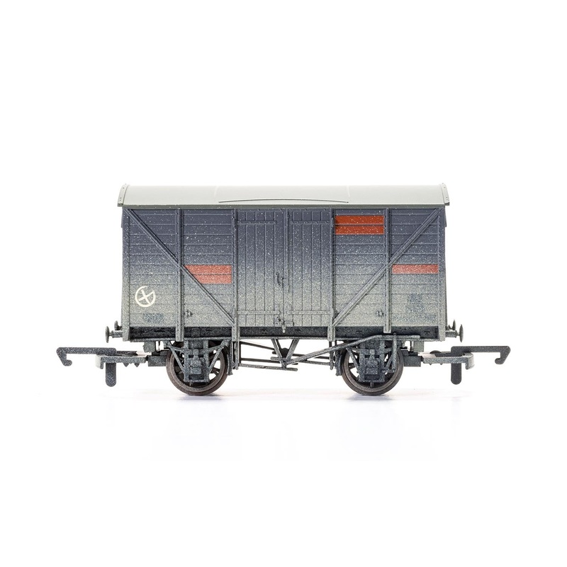 Hornby R6925 TTS Vent Van with Sound – Era 3/4/5