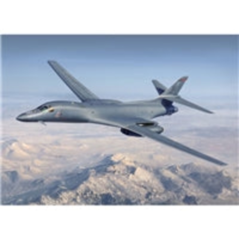 ACADEMY 12620 USAF B-1B 34TH BS THUNDERBIRDS 1/144 SCALE