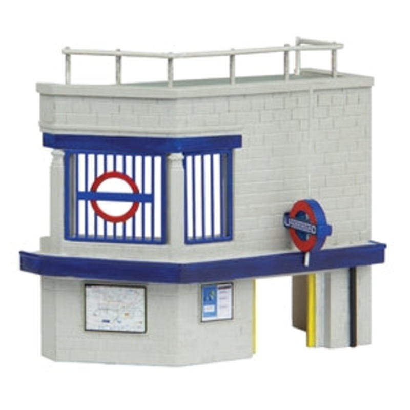 GRAHAM FARISH  SCENECRAFT 42-221 LOW RELIEF UNDERGROUND STATION