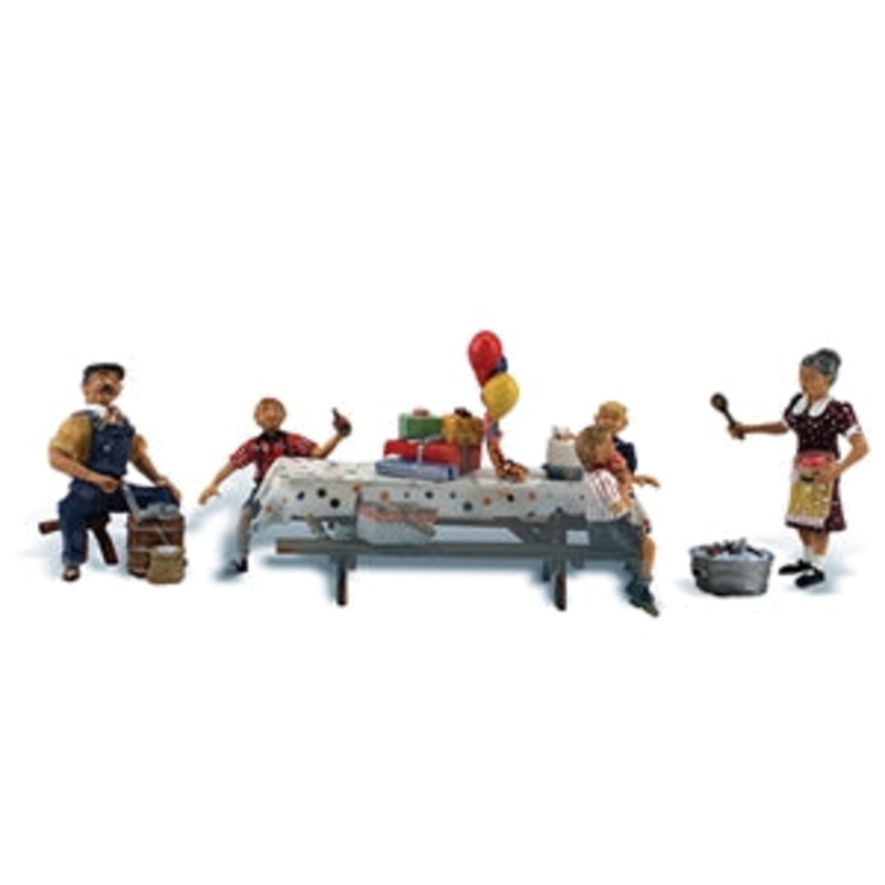 WOODLAND SCENICS A1935 Backyard Birthday OO FIGURES
