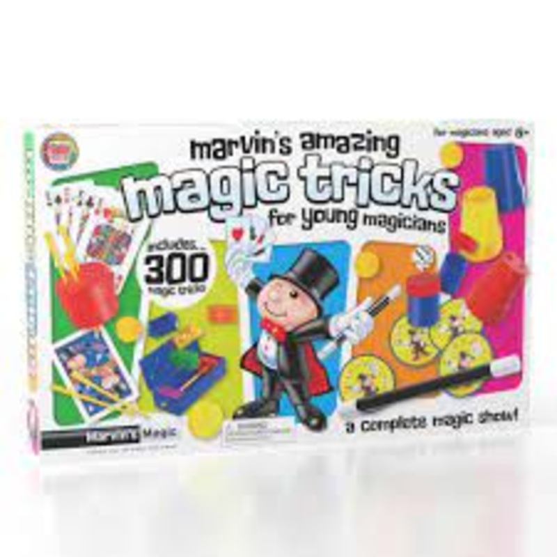 **BLACK FRIDAY BARGAIN ** MARVINS AMAZING MAGIC 300 TRICK SET