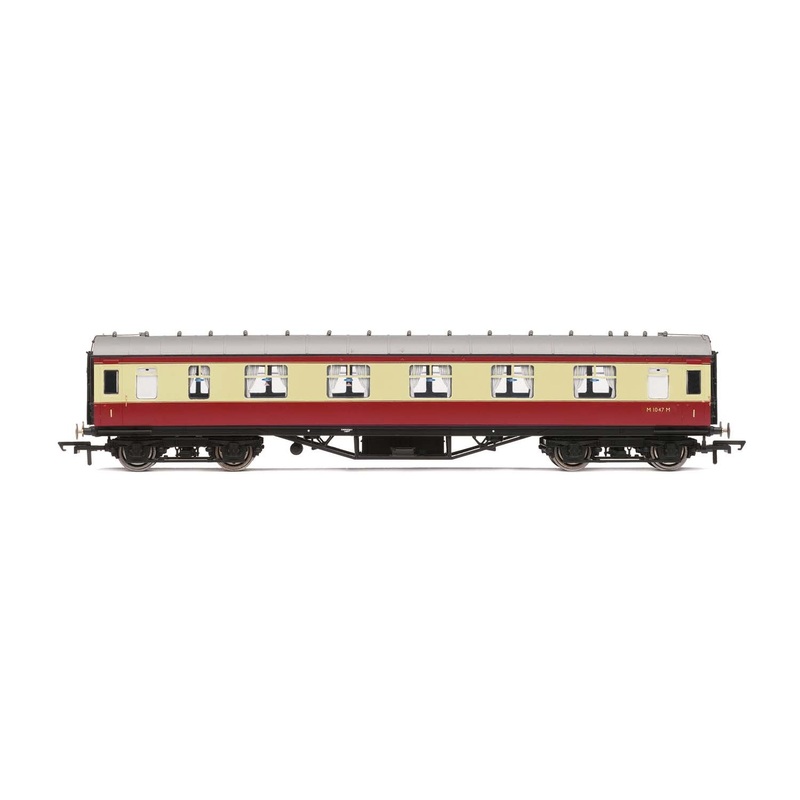 Hornby R4447B BR  Period III Corridor First  M1047M – Era 4