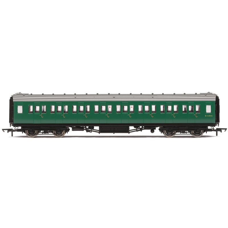 Hornby R4834 BR  Maunsell Corridor Second  S1135S – Era 5