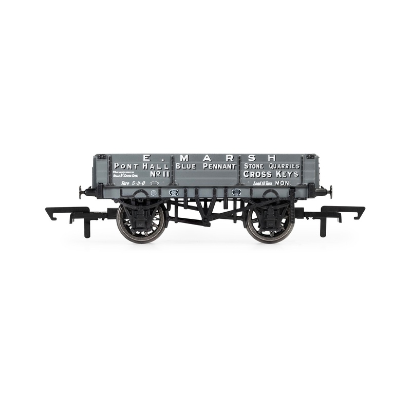 Hornby R60189 3 Plank Wagon, E. Marsh – Era 3