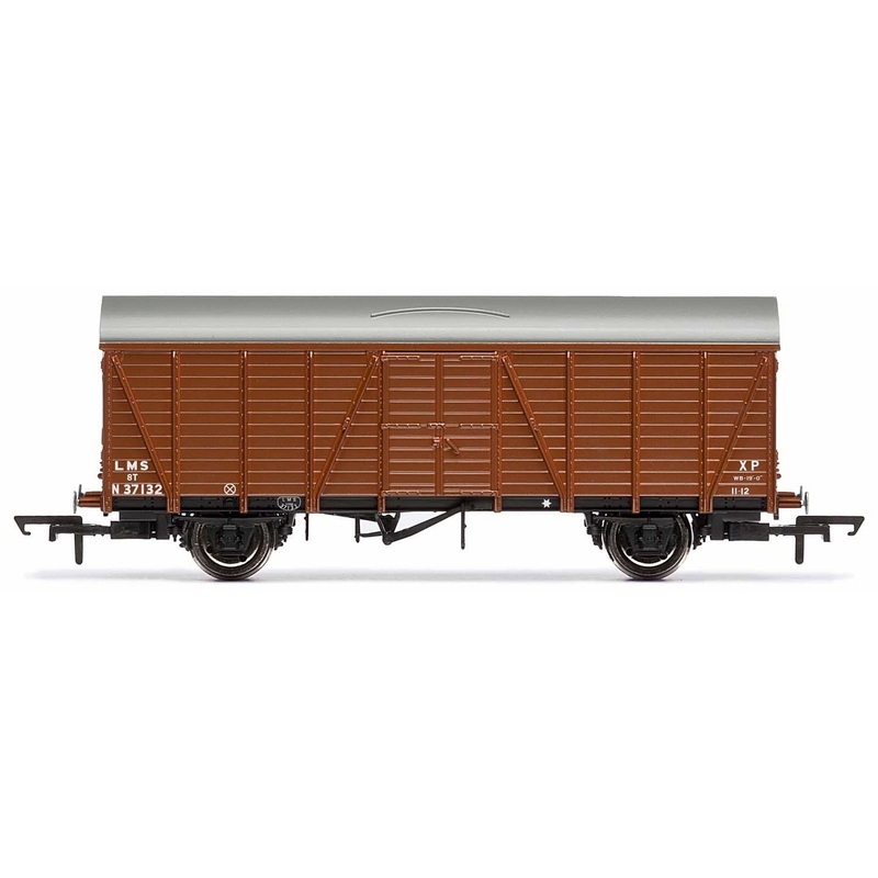 Hornby R6640B Wagons LMS  4 Wheeled CCT Van – Era 3