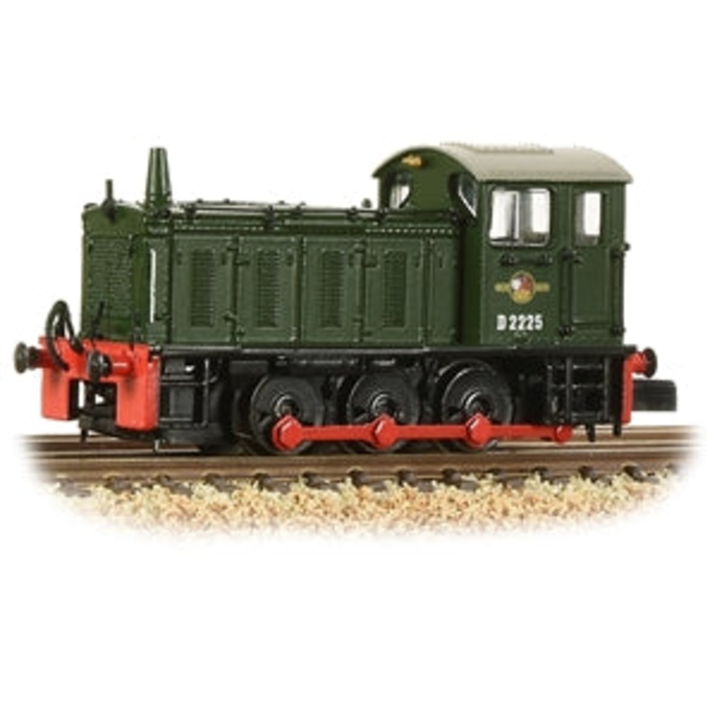 GRAHAM FARISH 371-055  CLASS 04 D2225 BR GREEN LATE CREST  N GAUGE