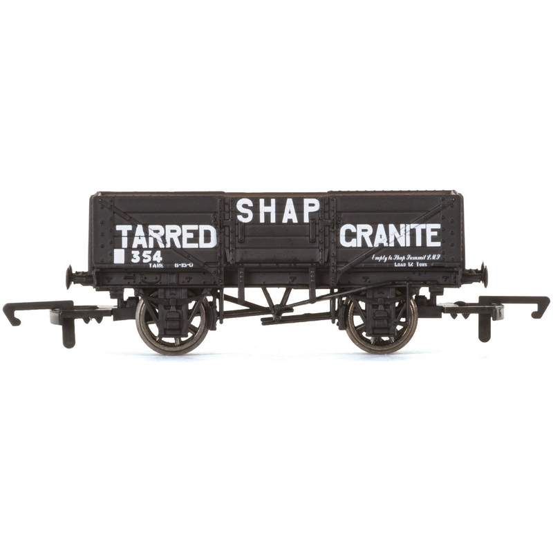 Hornby R6755 7 Plank Wagon  Gregory 109 – Era 3