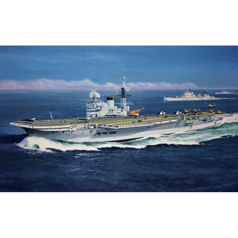 Airfix A04201V HMS Victorious 1:600 Scale