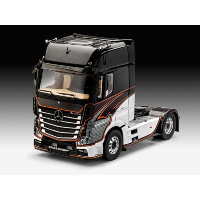 Revell 07439 Mercedes-Benz Actros MP4
