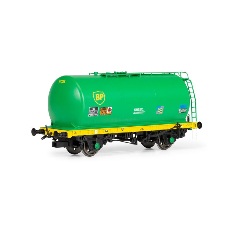 Hornby R60209 BR, TTA Tanker Wagon, BP 67765 – Era 8