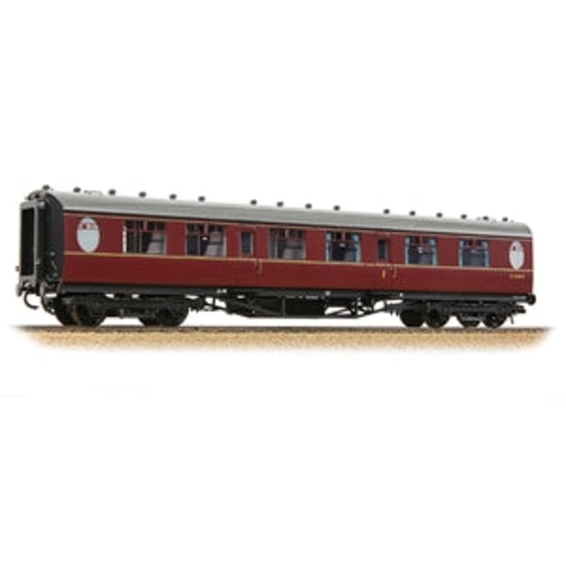 BACHMANN 34-412A LNER Thompson Composite Corridor BR Maroon