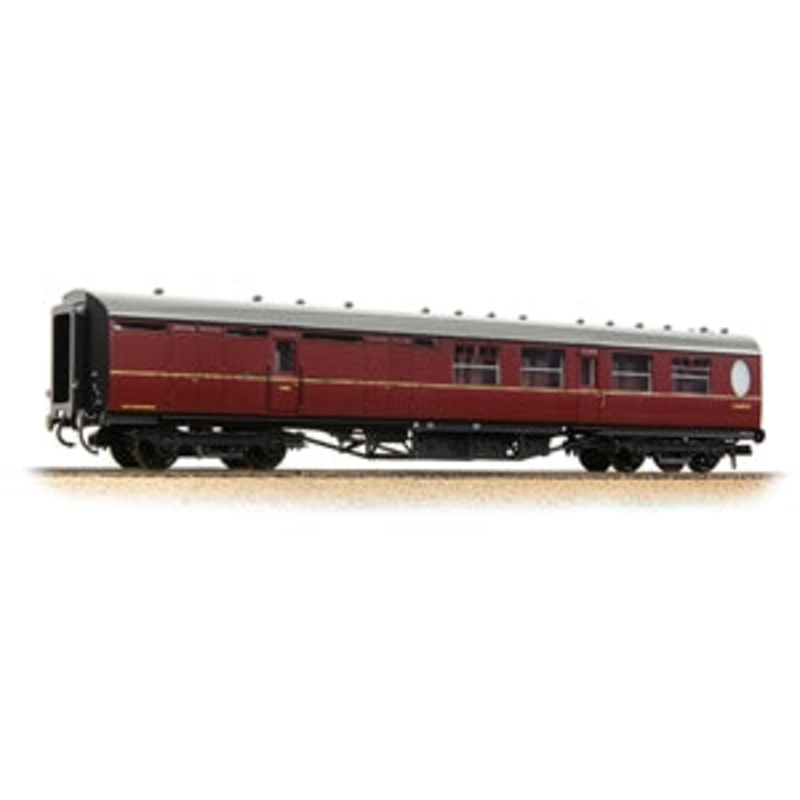 BACHMANN 34-462  LNER Thompson Brake Second Corridor BR Maroon